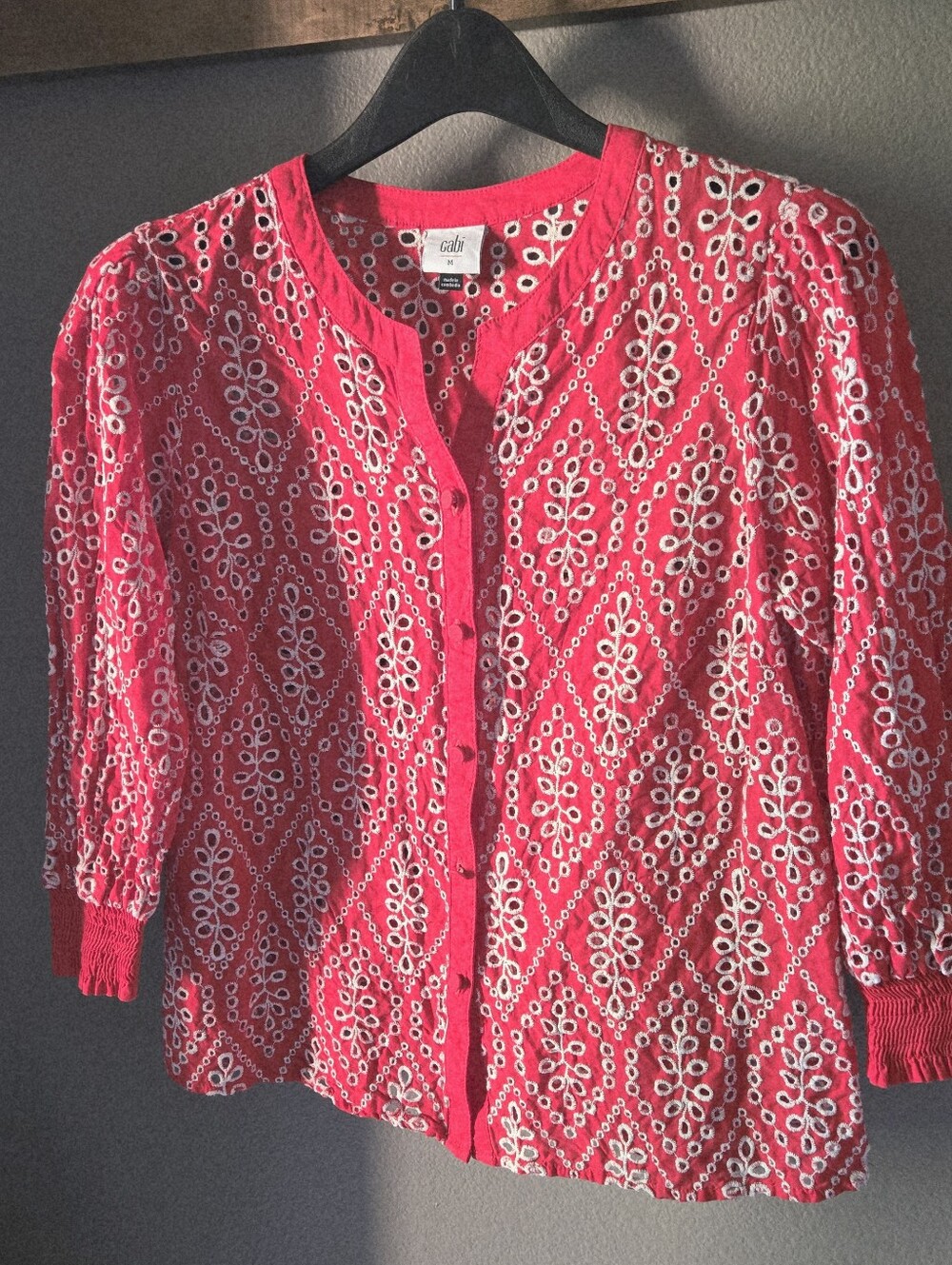 Cabi Lyric Embroidered Red White Eyelet top M EUC Cotton July 4 Nautical Summer - Picture 9 of 15